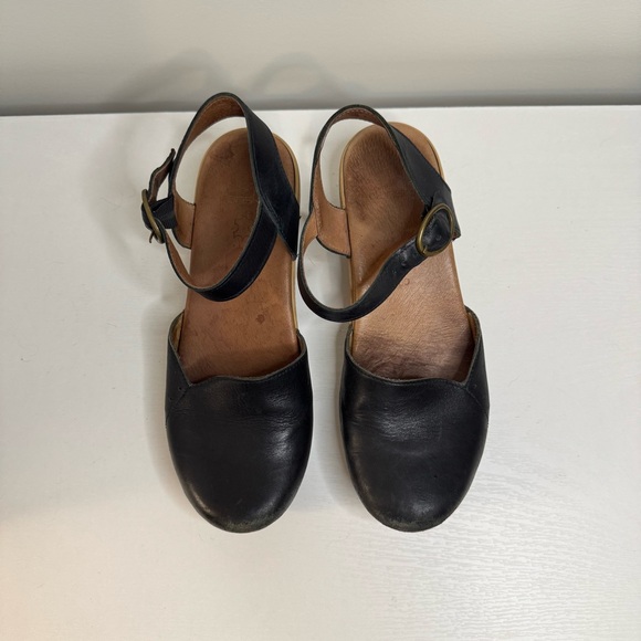 Dansko Black Leather Ankle Strap Clog Sandals EU 39 US 8.5 Platform - Picture 2 of 16